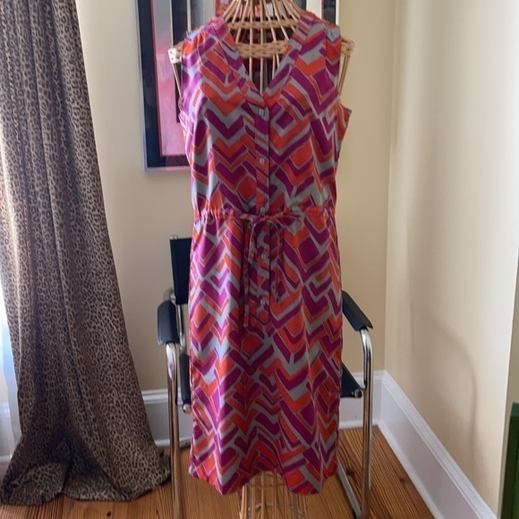 Banana Republic ⭐️Dress - Picture 2 of 6